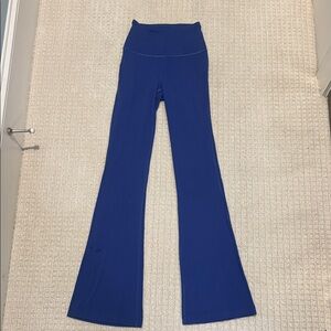 Lululemon Groove Super High Rise Flared Pants size 2